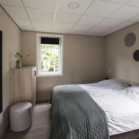 Tiny House 'veluwehuisje' Шале